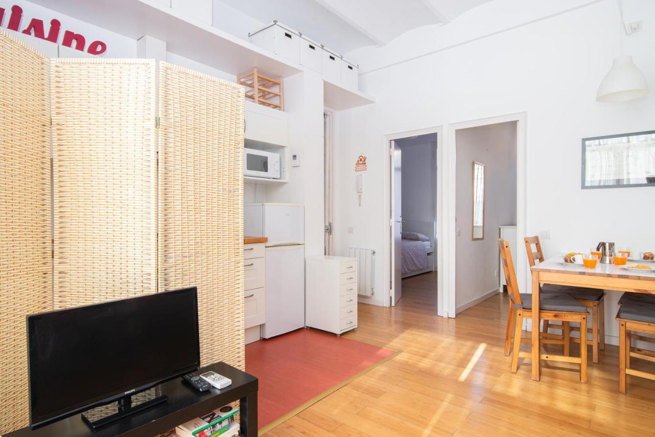 Barcelona Cozy Apartment Экстерьер фото