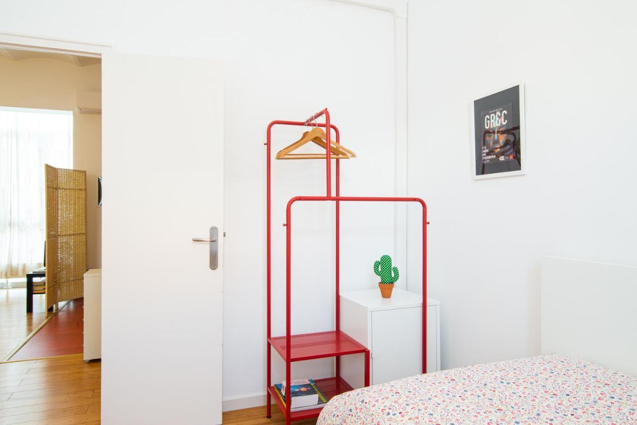Barcelona Cozy Apartment Экстерьер фото